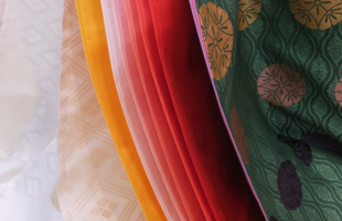 日本伝統色の参考本はコレ！着物コーディネートにも役立つ『有職の色彩図鑑』