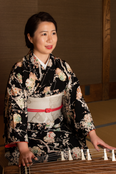 藤重奈那子(rojicoya)