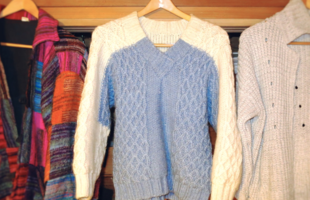 秋冬の着物の防寒は「セーター」で着物をゆるくカジュアルに