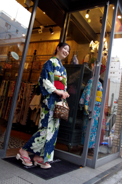 キモノグラース並木通り店