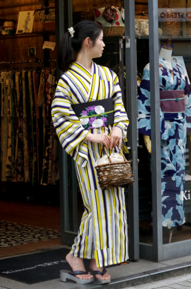 キモノグラース並木通り店